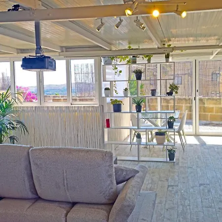 Satori - Open Plan Seaviews Private Terrace & Shared Pool * Il-Pergla