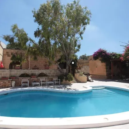 Satori - Open Plan Seaviews Private Terrace & Shared Pool Βίλα
