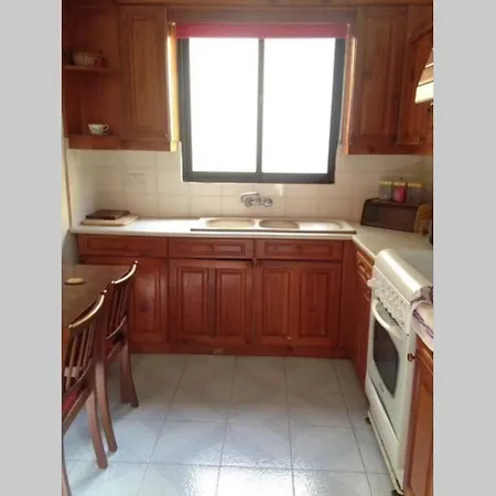 Satori Studio - Open Plan Seaviews Private Terrace & Shared Pool